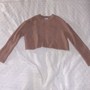 Cropped sweater